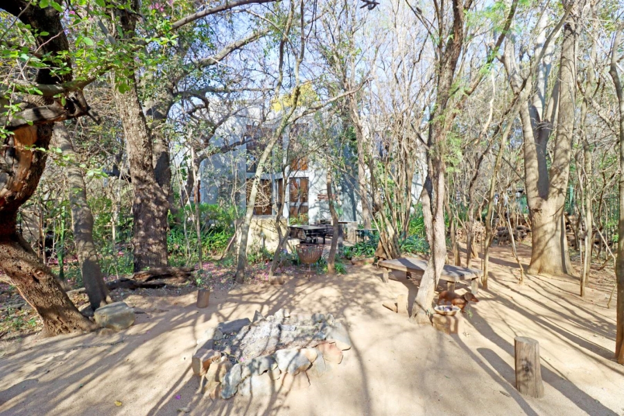 4 Bedroom Property for Sale in Hartbeespoort North West